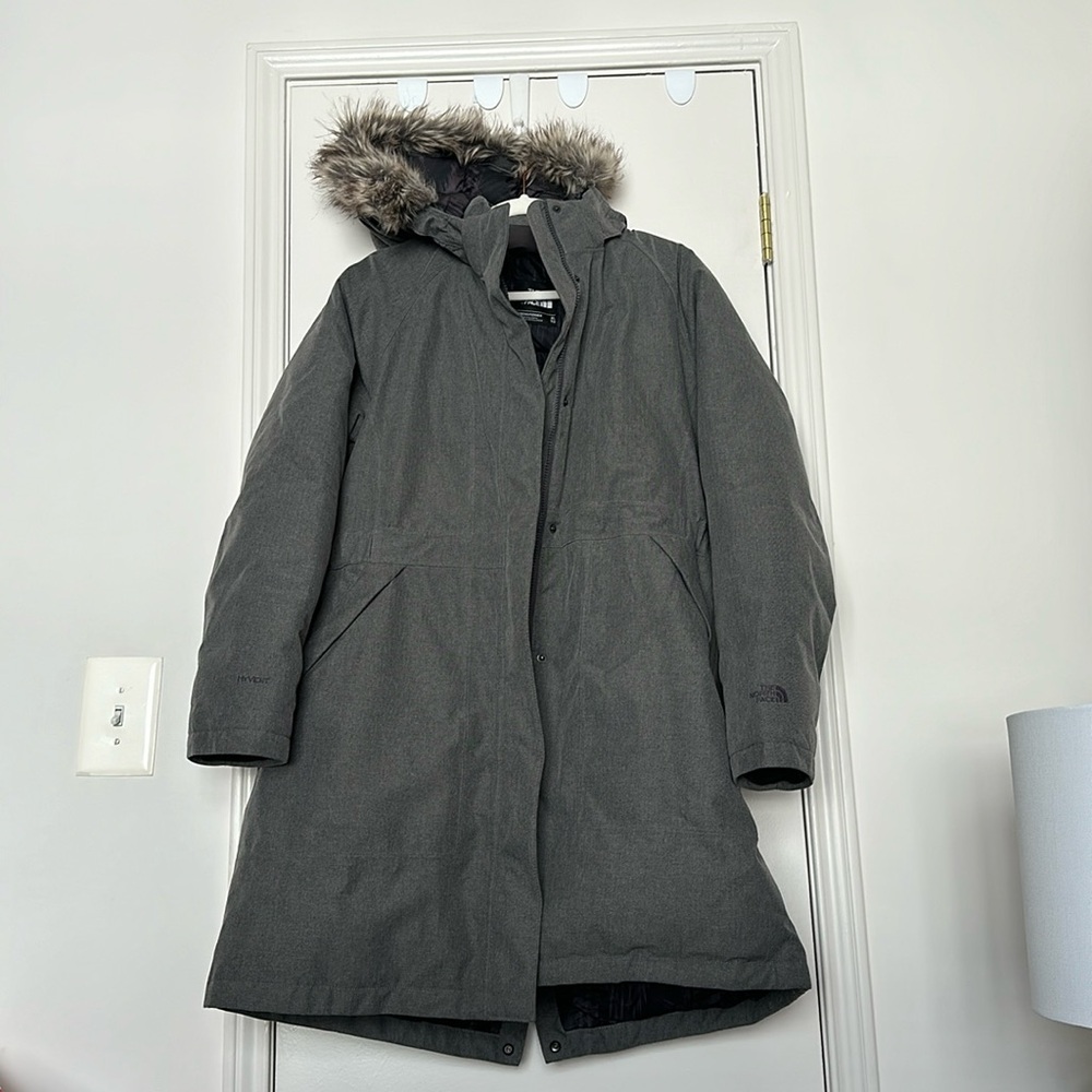 Gray North Face Women’s XL Winter Parka